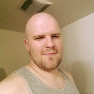 Meet your Posher, Ethan